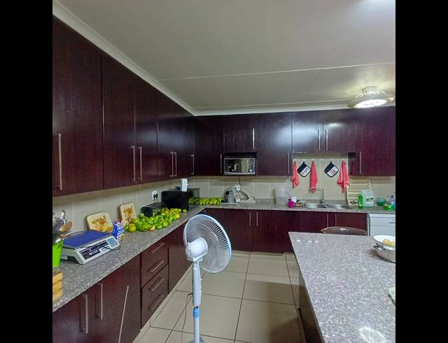 21,414M² SMALLHOLDING FOR SALE IN HOMELANDS